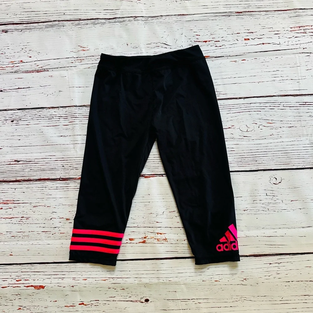 Girls Adidas Black and Pink athletic Leggings! Size 7/8